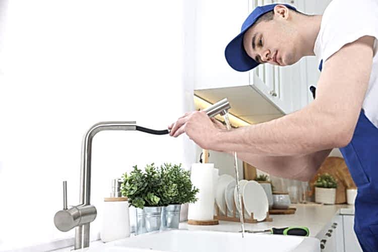 How To Find The Best Plumbers In Livonia