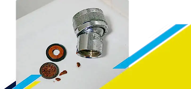 Faucet fixtures with clogged strainer