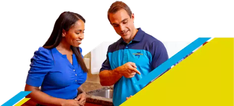 Z PLUMBERZ of Memphis technician talking to a customer