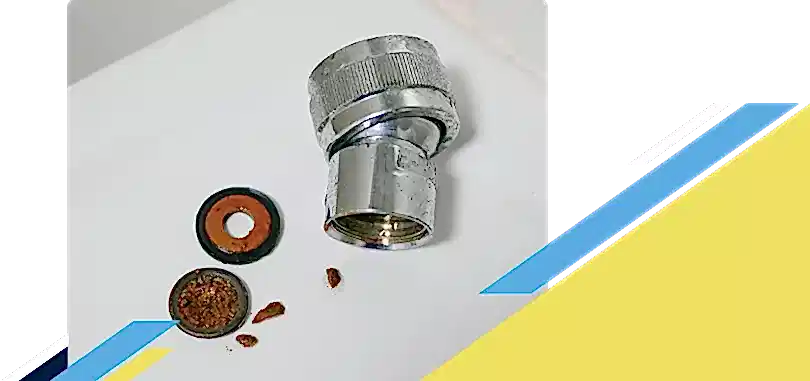 Faucet fixtures with clogged strainer