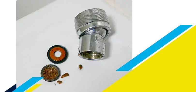 Faucet fixtures with clogged strainer
