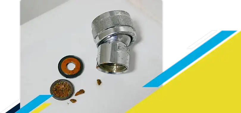 Faucet fixtures with clogged strainer